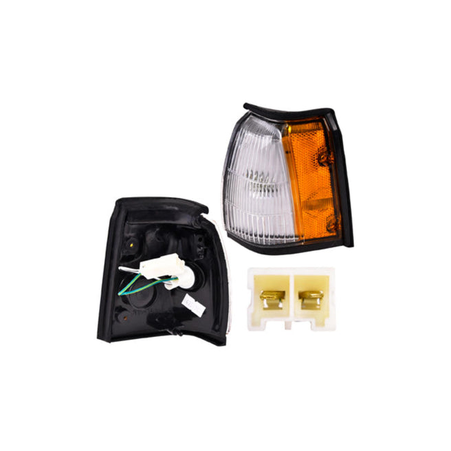 Cuarto Punta Ns Tsuru Ii Guayin 88-91 Bicolor C/Foco Lucid Depo (U.T.P) Izq