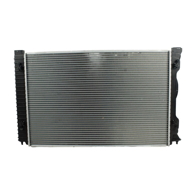 Radiador Automotriz Audi A5 Quattro, A6 Quattro Avant, Elite T/A 06-10 32mm Tubo Soldado
