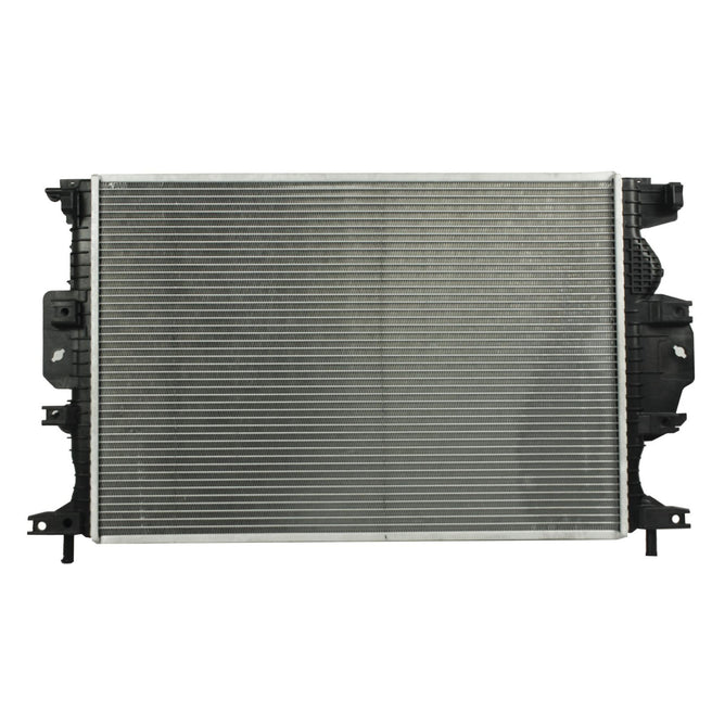 Radiador Automotriz Ford Fusion Energy, S, Se Titanium T/A T/M 13-17 26mm Tubo Soldado