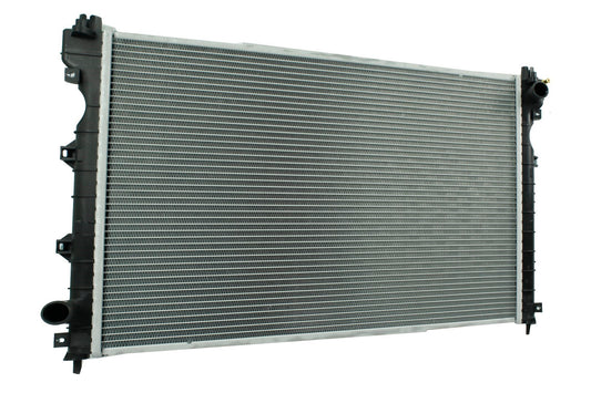 Radiador Automotriz Land Rover Freelander S, SE, HSE, SE3 T/M 02-06 32mm Tubo Soldado