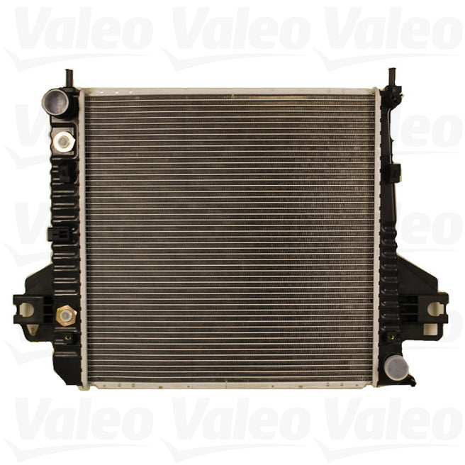 Radiador para Jeep Liberty 2002-2006 V6 3.7L w/Internal EOC DPI: 2481