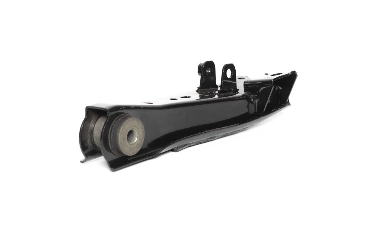 Horquilla Inferior Izquierdo Toyota Hiace 2004-2020