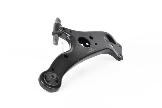 Horquilla Inferior Derecho Toyota Sienna 2011-2023