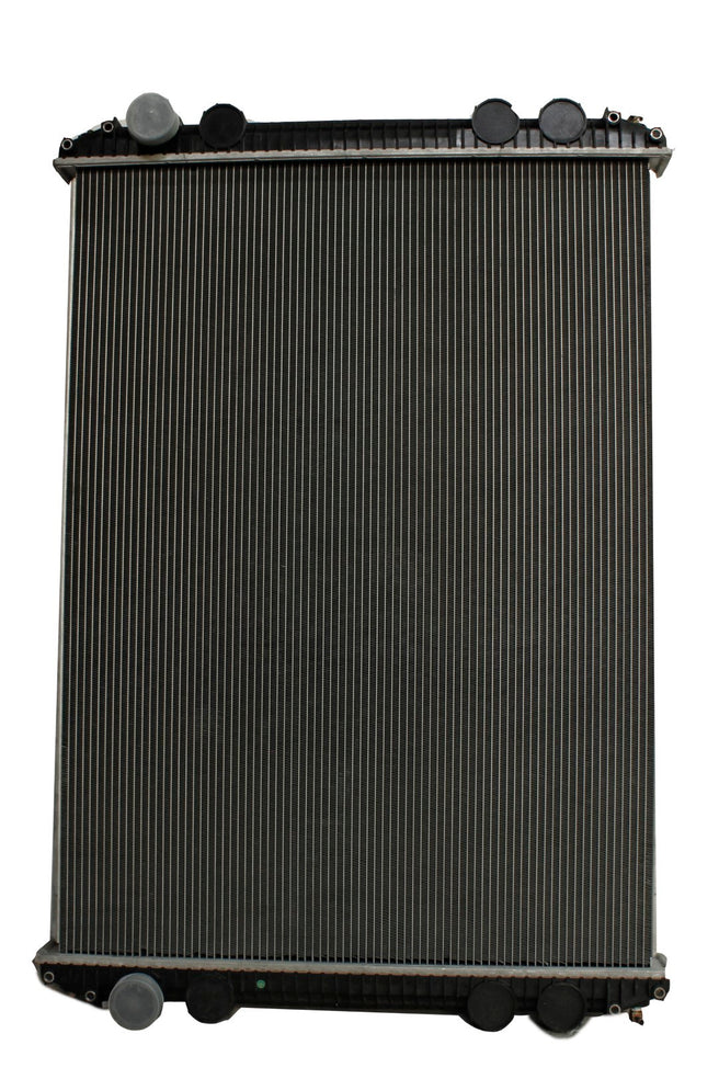 Radiador Tracto Camion Freightliner Century Class Columbia M2 112 Business Class Heavy Duty 03-07 41 15/16 x 30 3/4 x 56mm Plastico/Aluminio T/M