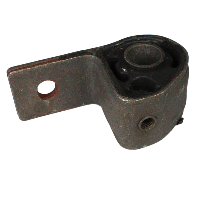 Buje de Horquilla Delantero Inferior P/ Peugeot 306 2001-2002 2.0 L4