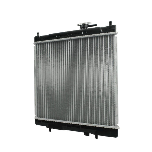 Radiador Automotriz Nissan Micra II (K11) T/M 92-03 16mm Tubo Soldado