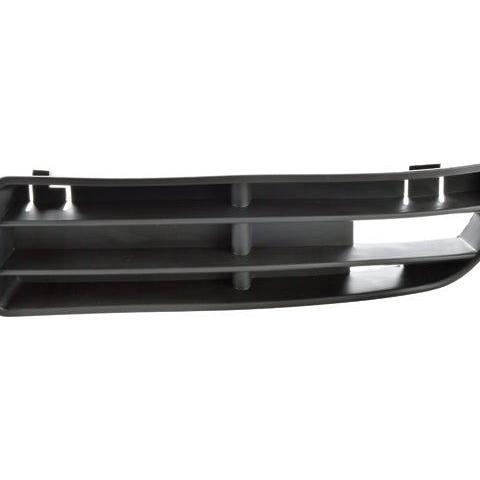 REJILLA FASCIA DELANTERA VW JETTA 99-07 (ARG) C/HOYO P/FARO GL/GLS/GLX/TDI/VR6/SOCCER/EUROPA/COMFORTLINE L4/L5/V6 4/5/6 CILINDROS 1.8/1.9/2.0/2.5/2.8L 4 PUERTAS IZQ