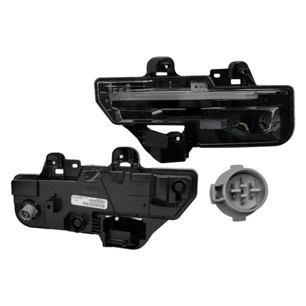 Cuarto Frontal Mz Cx30 20-24 C/Luz De Dia Depo Der