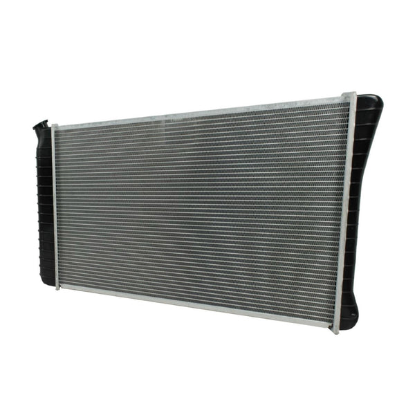 Radiador Automotriz GM Chevrolet Blazer C10, C20, Suburban, Silverado T/A 69-81 32mm Tubo Soldado