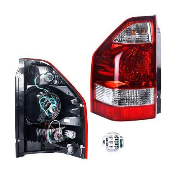 Calavera P/ Mitsubishi Montero 2004-2006