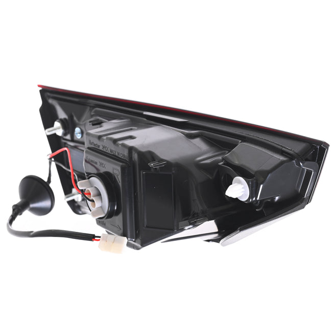 Calavera Interior Derecha Con Foco Con Arnés Yaris 2023-2025