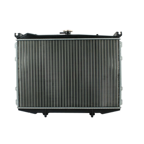 Radiador Automotriz Nissan D21 Pathfinder Pick Up T/A 86-97 34mm Aluminio M