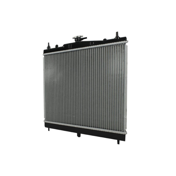 Radiador Automotriz Nissan Micra K12 T/M 03-10 16mm Tubo Soldado