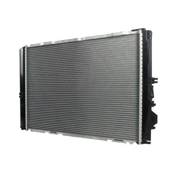 Radiador Automotriz Mercedes Benz 260E 33 CE, E 320 T/A 86-95 36mm Tubo Soldado