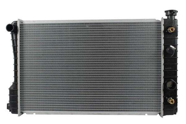 Radiador Automotriz GM Chevrolet LL base S-10, Blazer, S-15, Jimmy, Sonoma T/A 87-93 16mm y 26mm Tubo Soldado