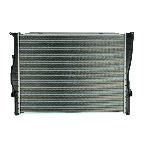 Radiador Automotriz BMW 128i 125i, 325, 328i, 330i, 130i, 135i, Z4, 325Ci, 325i, 328xi, 330Ci, 135i T/M 06-13 32mm Tubo Soldado