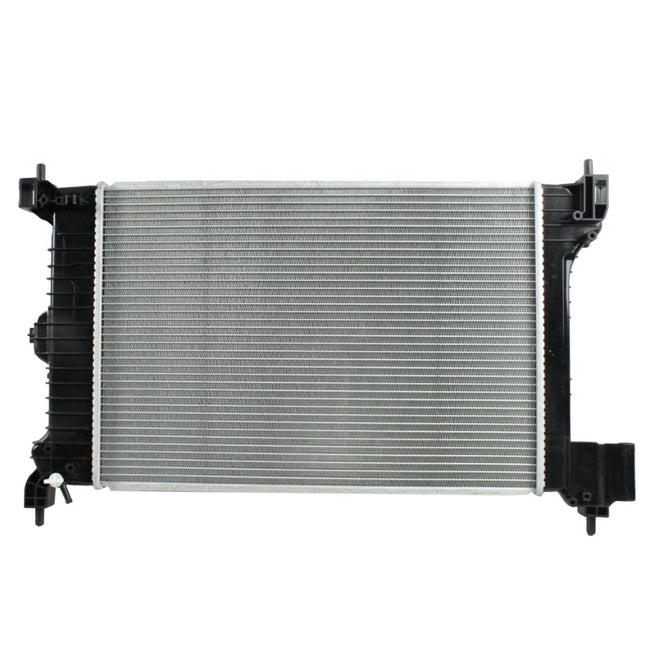 Radiador Automotriz GM Chevrolet SO Trax T/A T/M 12-15 16mm Tubo Soldado