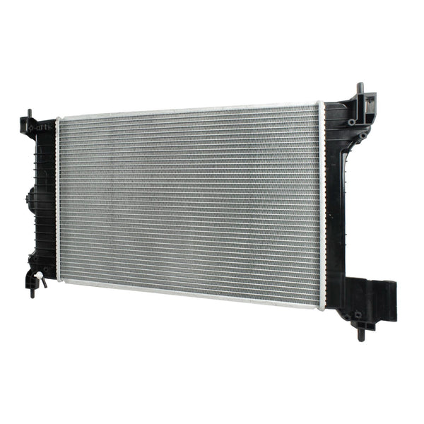 Radiador Automotriz GM Chevrolet SO Trax T/A T/M 12-15 16mm Tubo Soldado