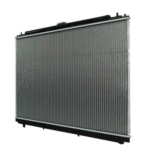 Radiador Automotriz Nissan NP300 T/A T/M 12-15 32mm Tubo Soldado