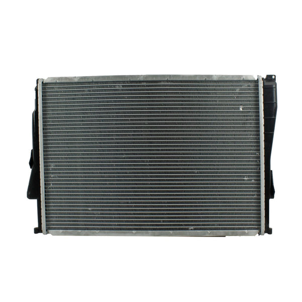 Radiador Automotriz BMW M3 base T/M 01-06 40mm Tubo Soldado