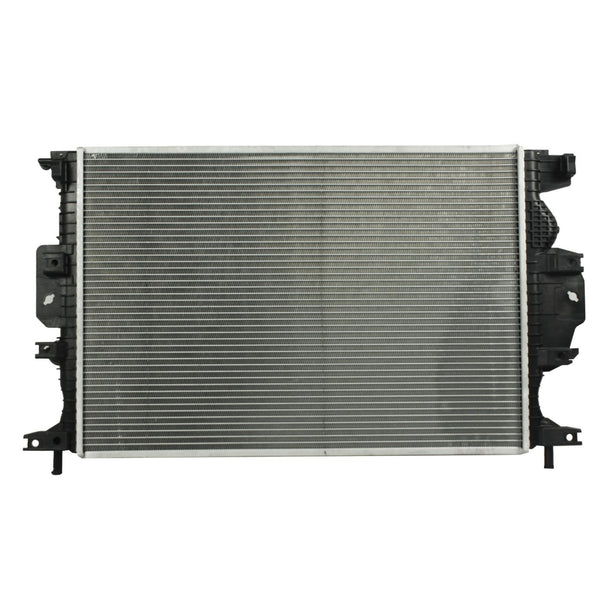 Radiador Automotriz Ford Fusion Energy, S, Se Titanium T/A T/M 13-17 26mm Tubo Soldado