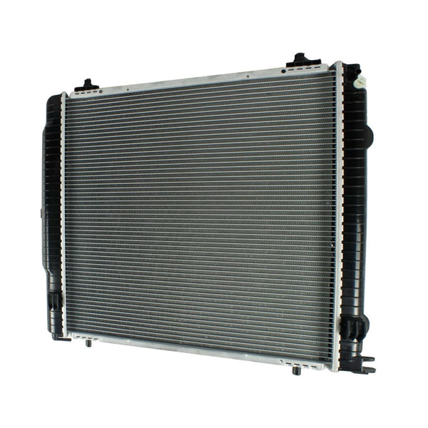 Radiador Automotriz Mercedes Benz G 500 G55 AMG T/A 02-11 32mm Tubo Soldado