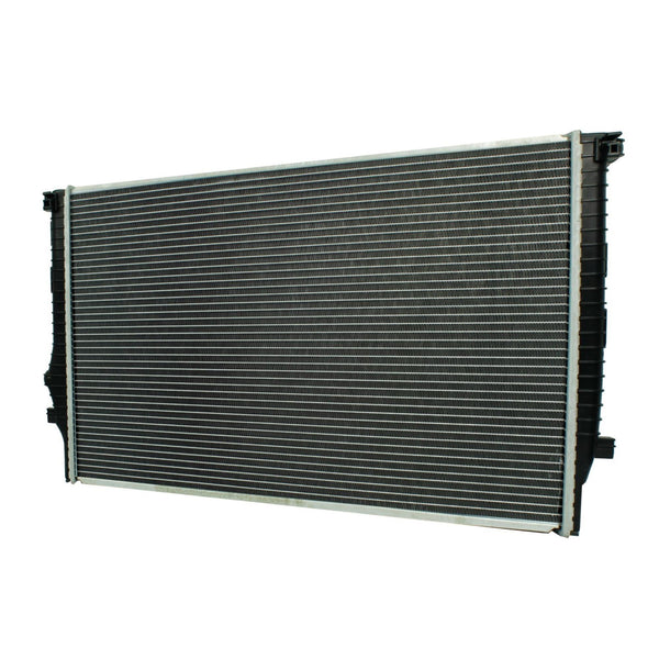 Radiador Automotriz Seat Leon Experience AU, A3 T/A T/M 16 32mm Tubo Soldado