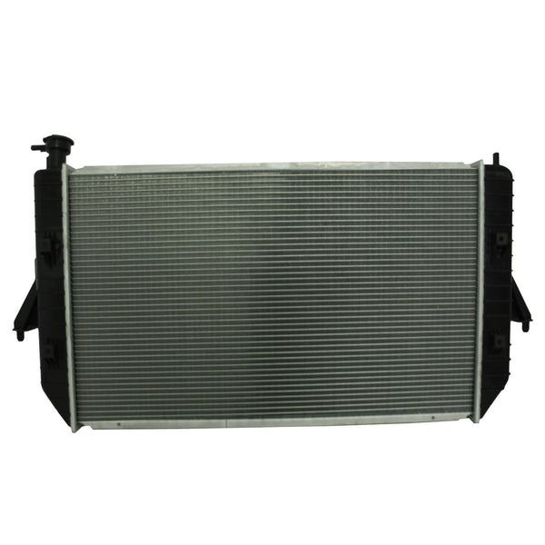Radiador Automotriz GM Chevrolet Astro Base, LS, LT T/A 96-05 26mm Tubo Soldado