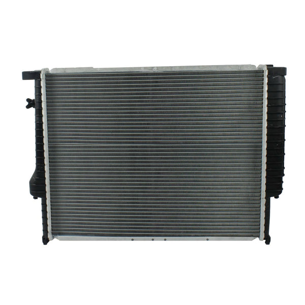 Radiador Automotriz BMW Series 320i 323i,323Ci,325i,328i.M3,Z3 M T/M 92-00 32mm Tubo Soldado
