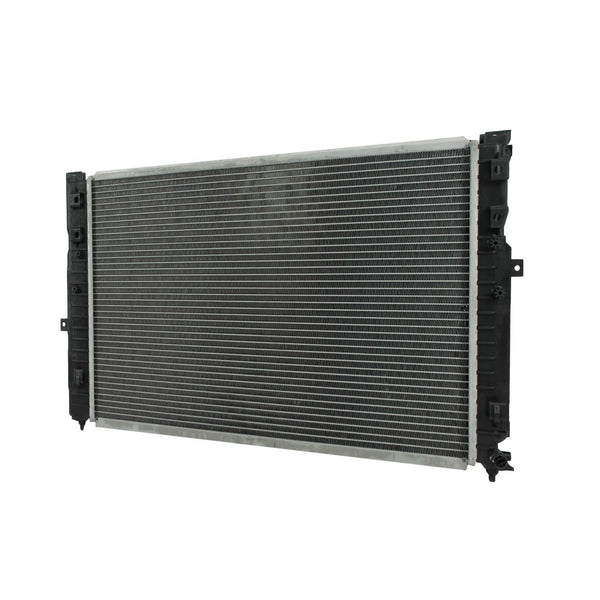 Radiador Automotriz Audi A4 Avant, Quatro, Confort, Passat, GL T/A 96-05 32mm Tubo Soldado