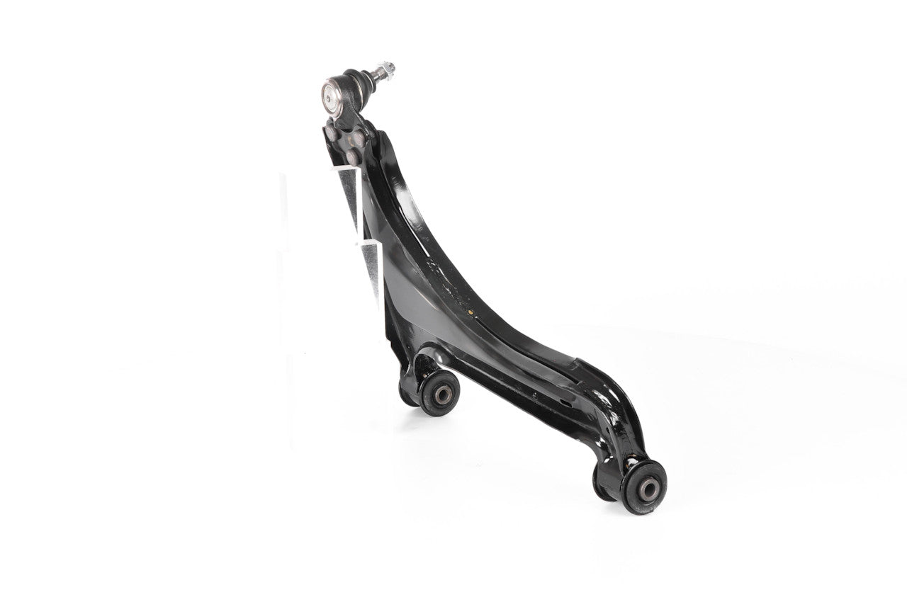 Horquilla Inferior Izquierdo Buick Skyhawk 1982-1989