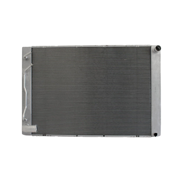 Radiador Automotriz Toyota Sienna T/A 04-06 22mm Tubo Soldado