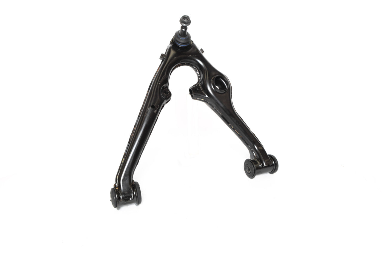 Horquilla Inferior Izquierdo Cadillac Escalade 2015-2020