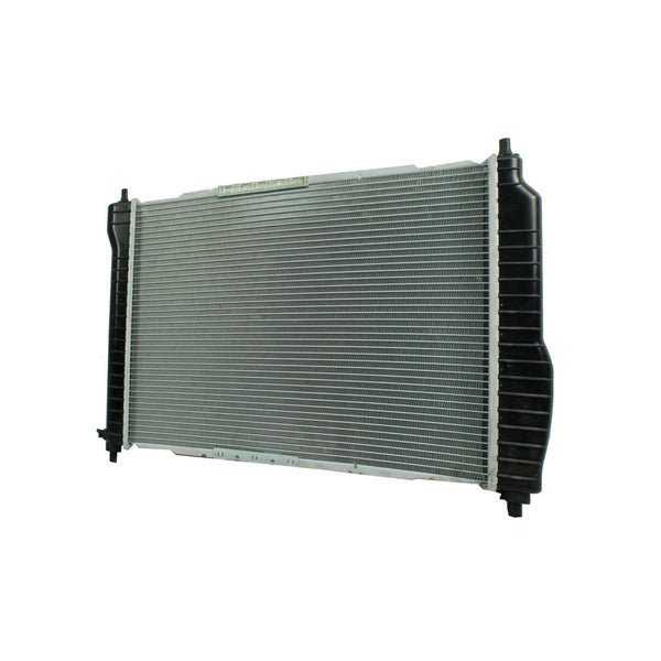 Radiador Automotriz GM Pontiac, Suzuki Aveo base LS, LT, G3 base, Swift T/A 04-08 16mm Tubo Soldado