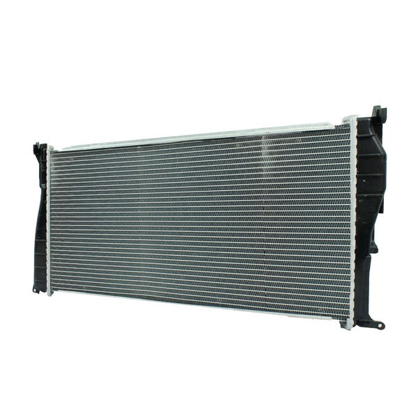 Radiador Automotriz BMW 335 i BASE, 335 Xi BASE 2007 32mm Tubo Soldado