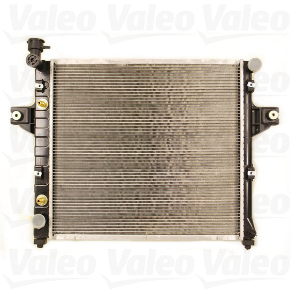 Radiador Jeep Grand Cherokee 1999-2004 L6 4.0L DPI: 2262