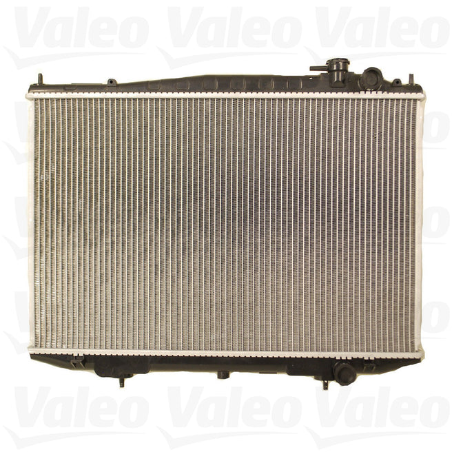 Radiador Nissan Xterra 2000-2004 V6 3.3L Para transmision Manual DPI: 2151