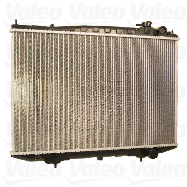 Radiador Nissan Xterra 2000-2004 V6 3.3L Para transmision Manual DPI: 2151