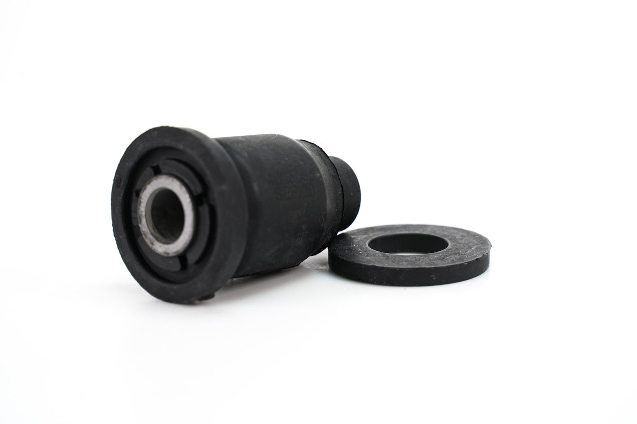 Buje Inferior Delantero Ford Escape 2005-2012