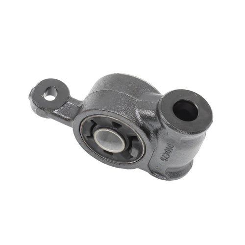 Buje Inferior Izquierdo Grande Mazda 3 2014-2018