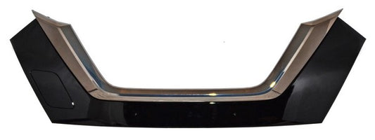 Moldura Parrilla P/ Nissan Versa 2020-2022 (Cromo Humo/Negra)