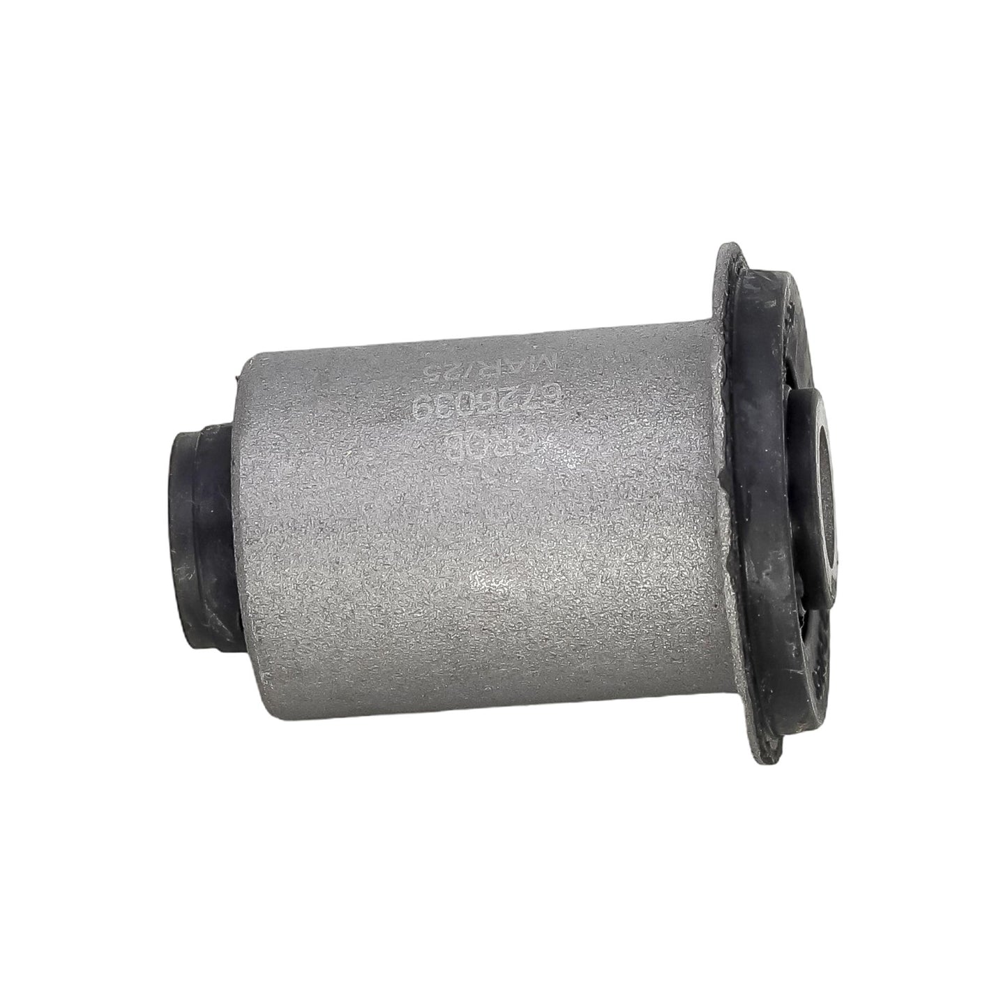 Buje Inferior Nissan Cabstar 2008-2015