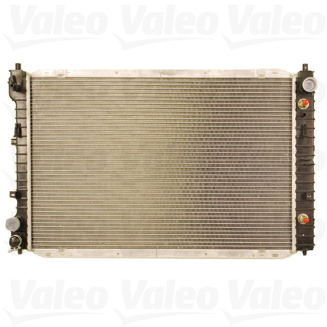 Radiador para Mazda Tribute 2001-2006 V6 3.0L DPI: 2307