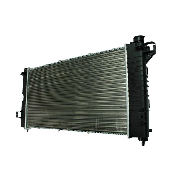 Radiador Automotriz Chrysler Town & Country Voyager 96-00 34mm Aluminio M