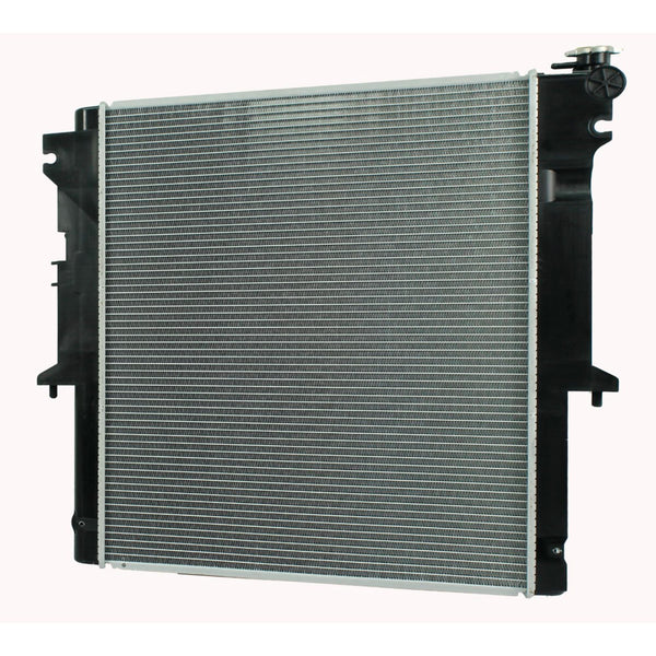 Radiador Automotriz Mitsubishi L200 Pajero Sport, Triton L200 T/A 05-10 26mm Tubo Soldado