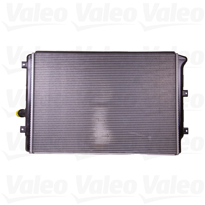 Radiador para Volkswagen Passat 2006-2008 L4 2.0L Main DPI: 2822