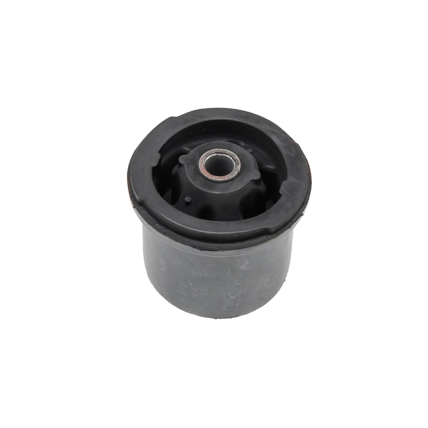 Buje Inferior Nissan Aprio 2007-2011