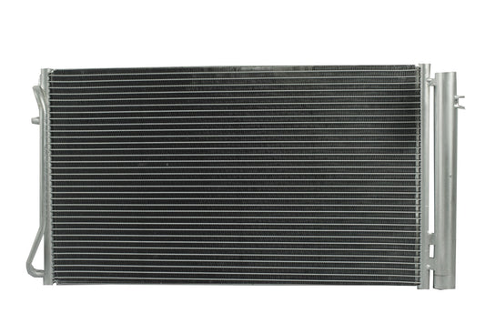 Condensador Automotriz BMW 130i 07-13