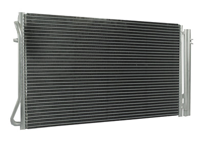 Condensador Automotriz BMW 130i 07-13