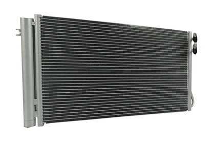 Condensador Automotriz BMW 130i 07-13